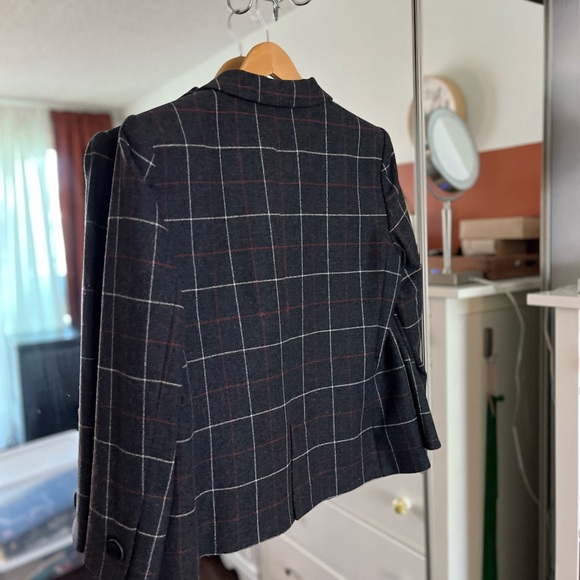 Armani Jacket from The Real Real - Picture 4 of 9